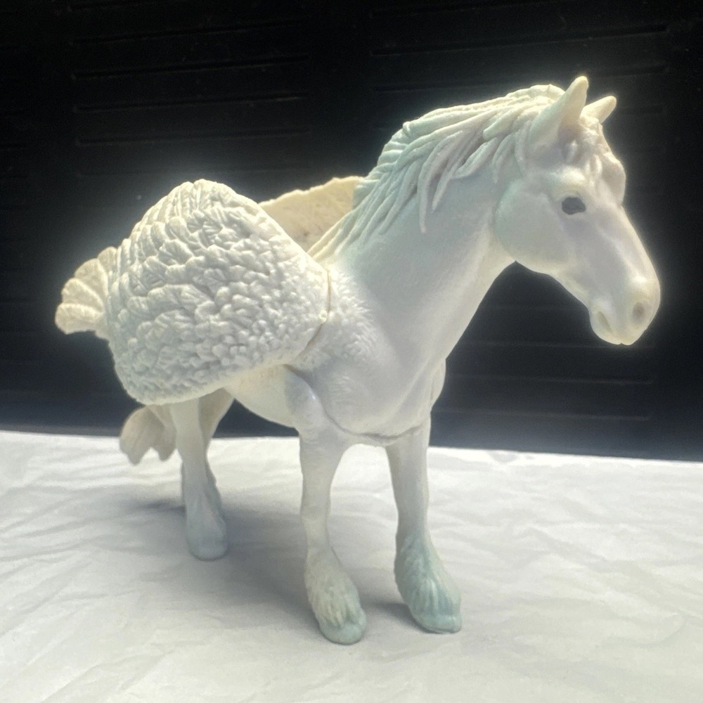 Pegasus Horse White Blue Wings 6" x 3 3/4" Greenbrier International